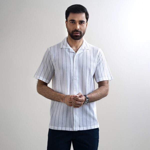 Richman Men’s Half Sleeve Printed Off-White Hawai Shirt