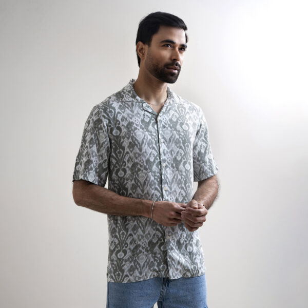 Richman Men’s Light Green Half Sleeve Printed Hawai Shirt