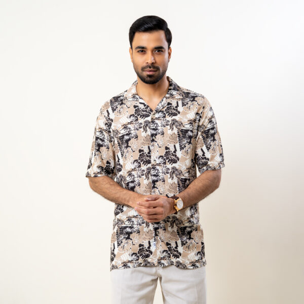 Richman Men’s Half Sleeve Beige Printed Hawai Shirt