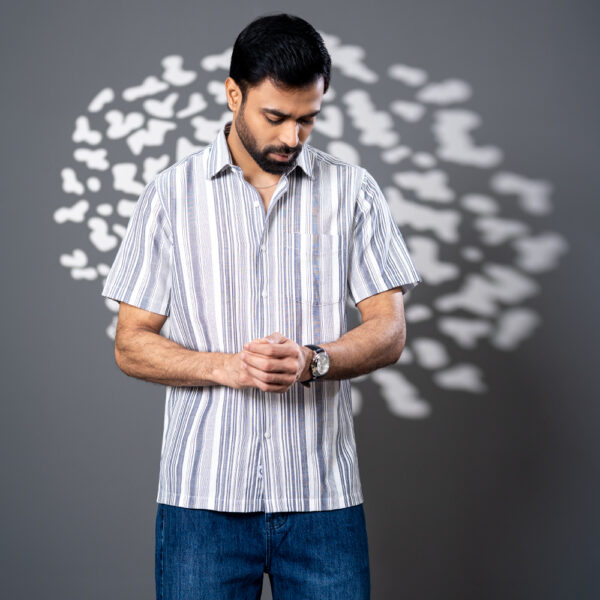 Richman Men’s Half Sleeve White Stipe Printed Hawai Shirt